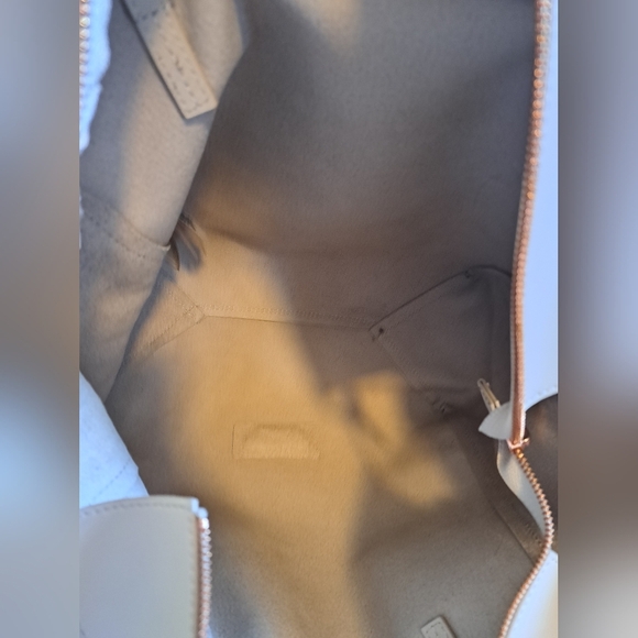 NWT Ted Baker Dixie Nude Pebble Leather Casual Neutral Tote Purse Set w/ Pouch - Picture 8 of 16